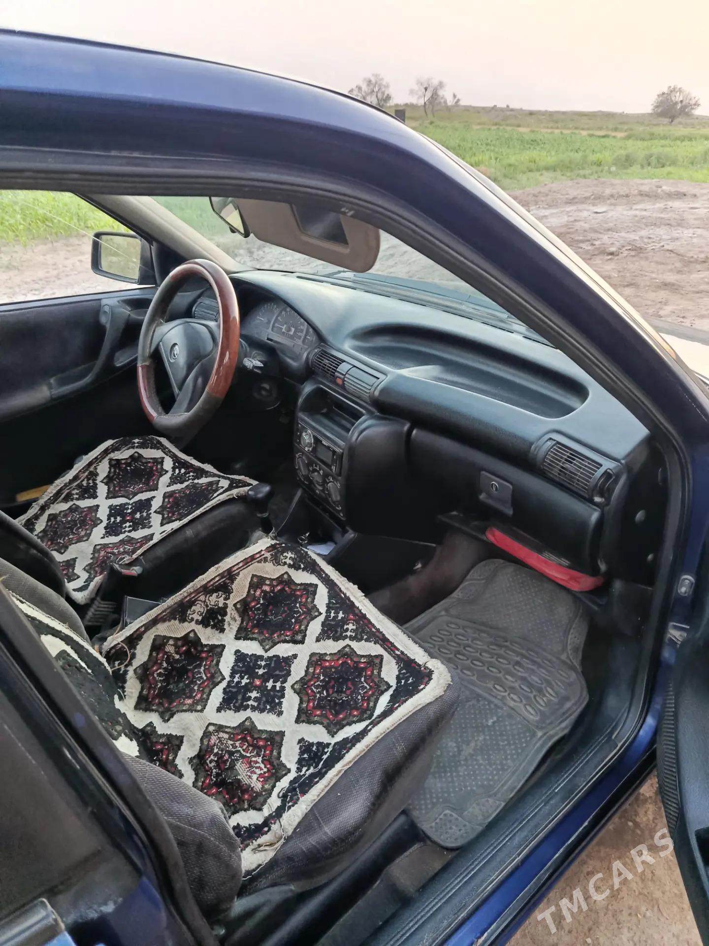 Opel Astra 1992 - 38 000 TMT - Дашогуз - img 5