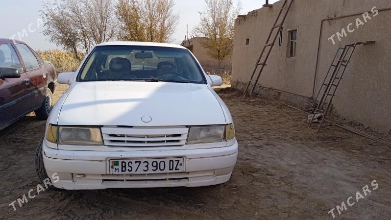 Opel Vectra 1992 - 25 000 TMT - Köneürgenç - img 3