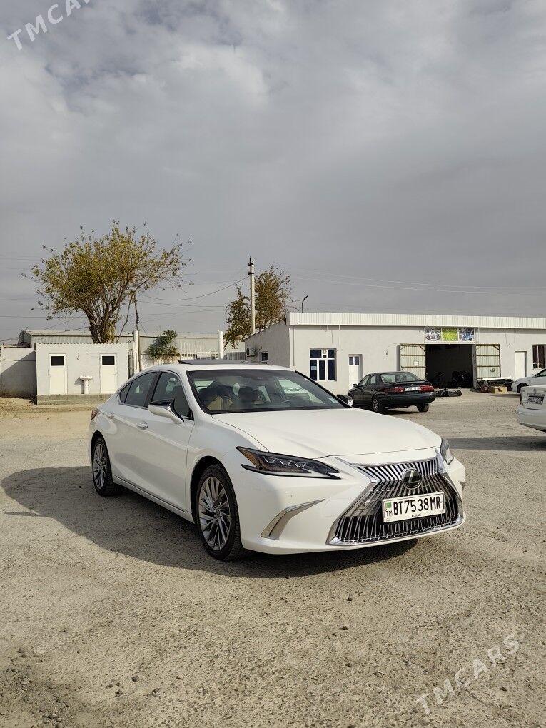 Lexus ES 350 2021 - 600 000 TMT - Мары - img 1