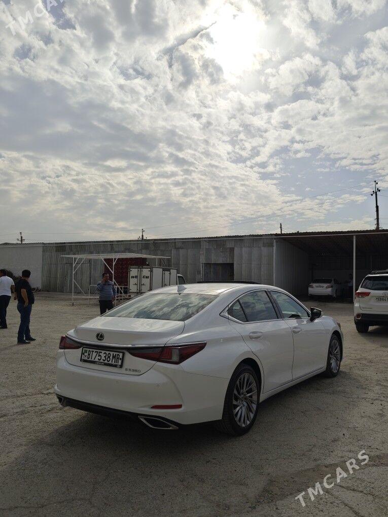 Lexus ES 350 2021 - 600 000 TMT - Мары - img 3