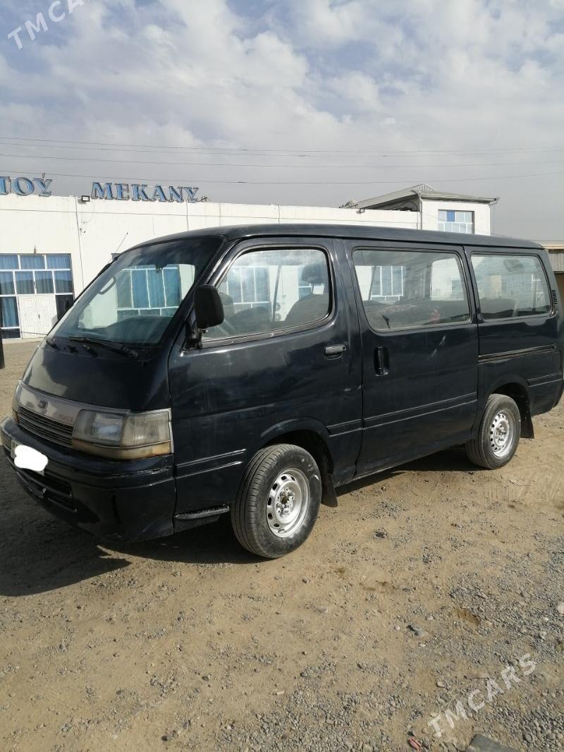 Toyota Hiace 1995 - 45 000 TMT - Байрамали - img 2