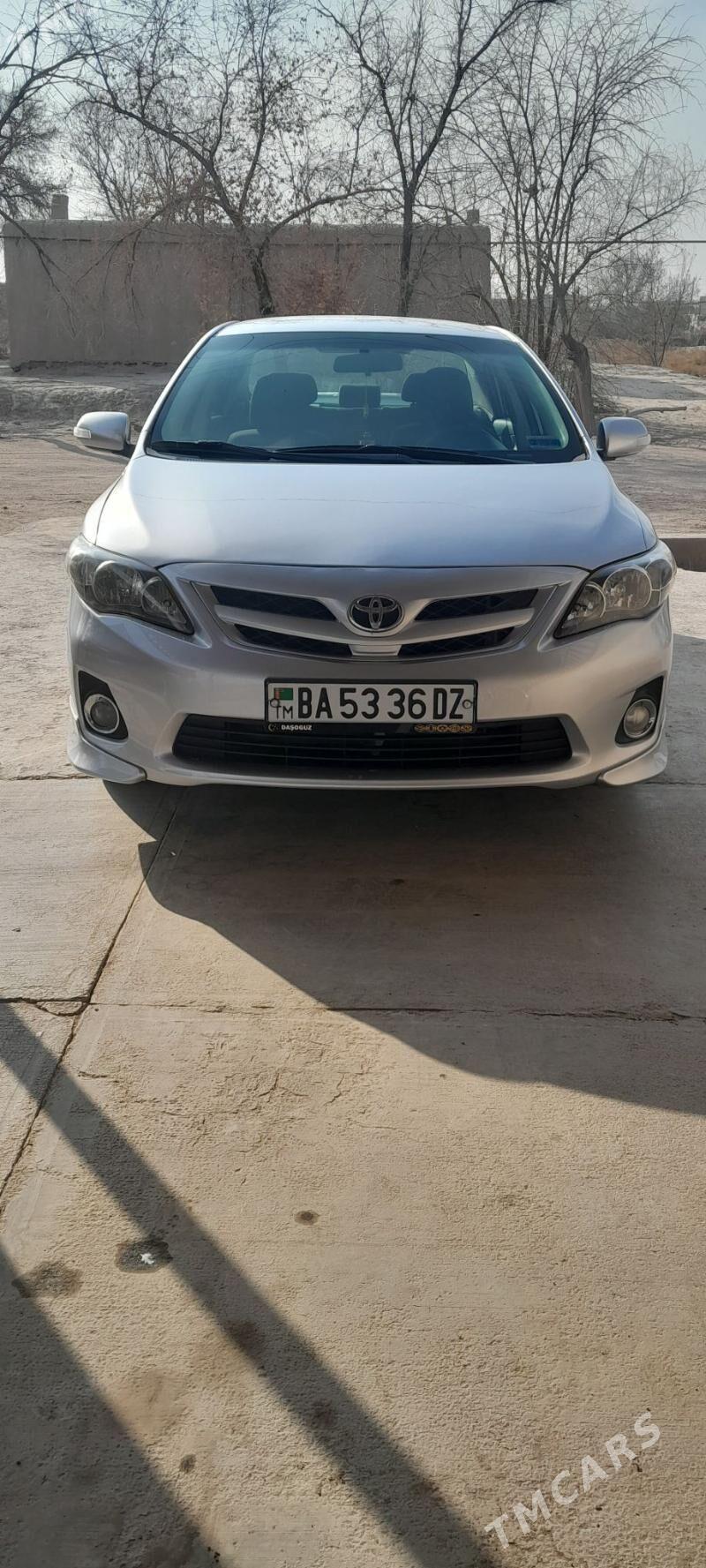 Toyota Corolla 2011 - 170 000 TMT - Губадаг - img 2