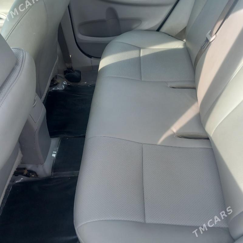 Toyota Corolla 2010 - 148 000 TMT - Гурбансолтан Едже - img 1