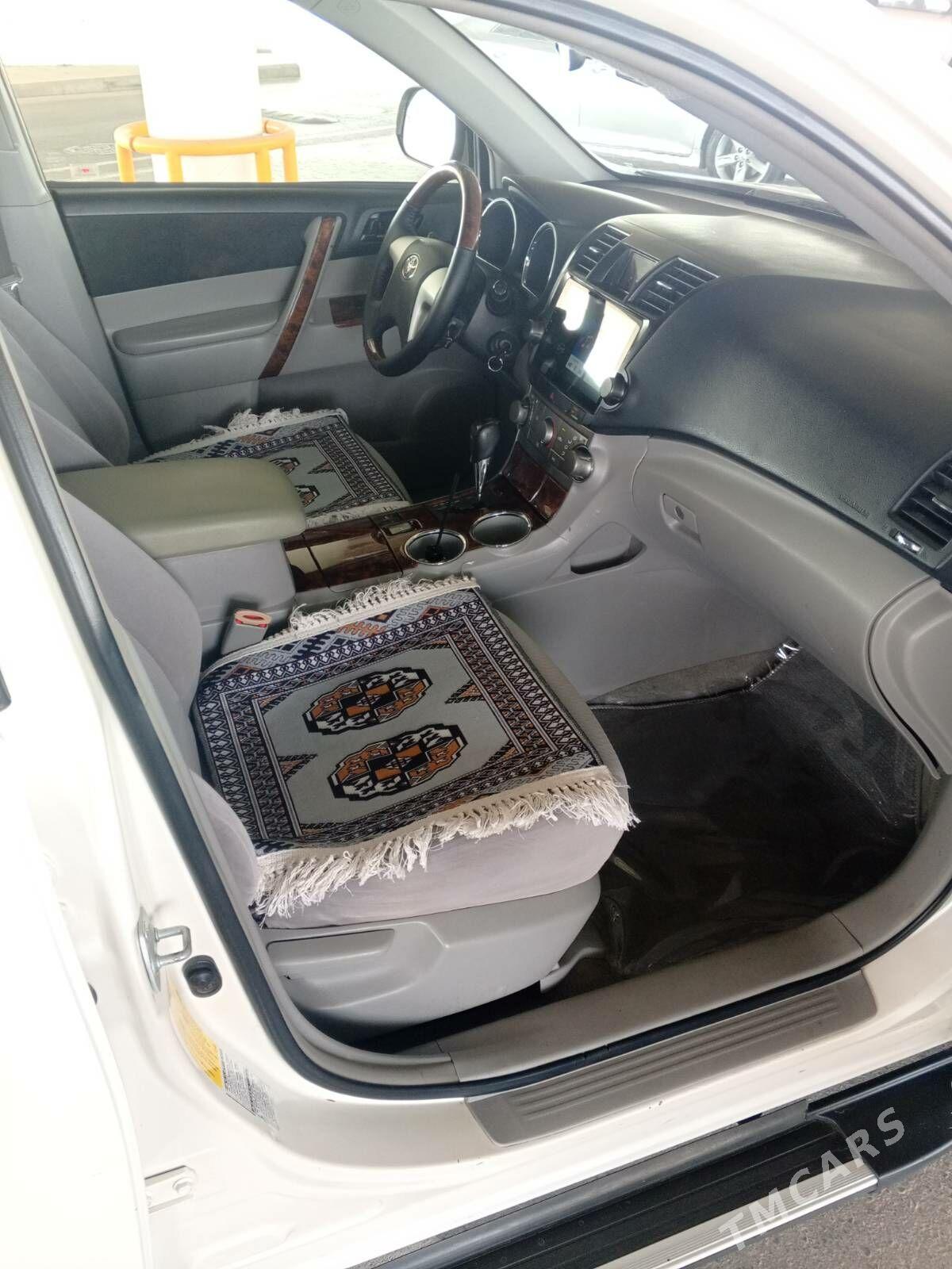 Toyota Highlander 2010 - 280 000 TMT - Parahat 8 - img 6