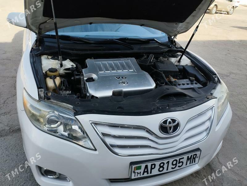 Toyota Camry 2010 - 230 000 TMT - Мары - img 7
