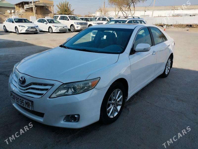 Toyota Camry 2010 - 230 000 TMT - Мары - img 2