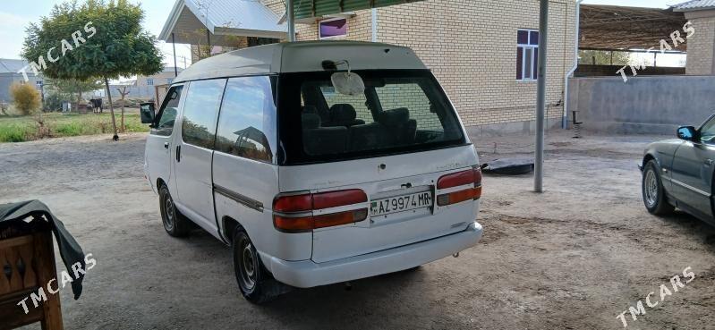 Toyota Town Ace 1995 - 30 000 TMT - Векильбазар - img 3