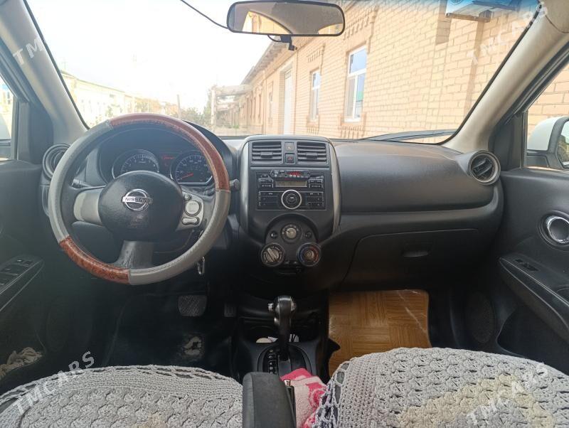 Nissan Versa 2012 - 110 000 TMT - Чарджоу - img 6