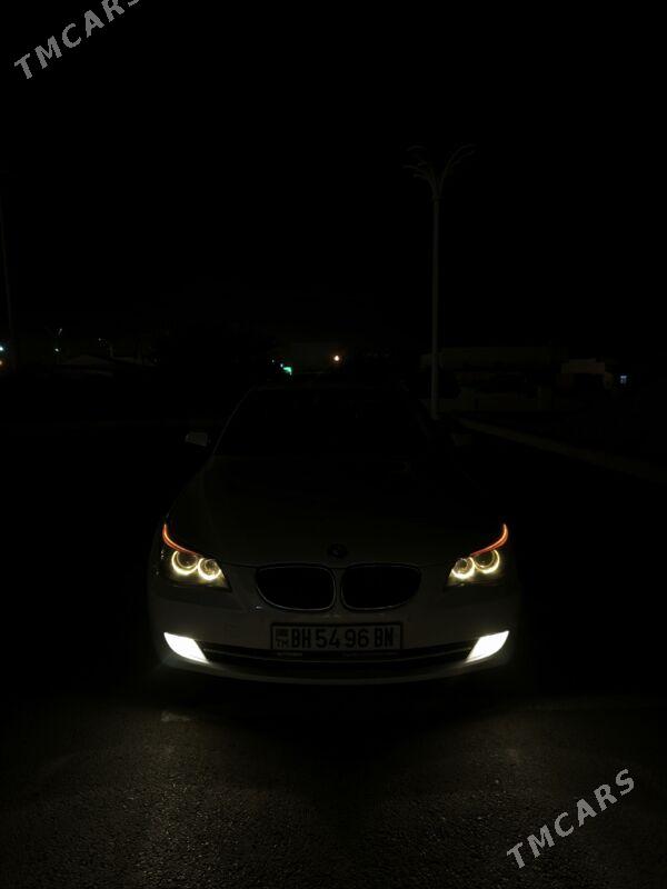 BMW E60 2009 - 200 000 TMT - Балканабат - img 2