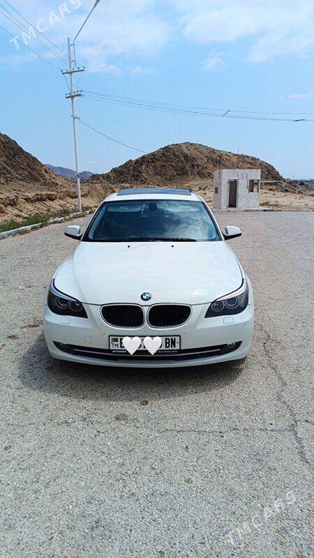 BMW E60 2009 - 200 000 TMT - Балканабат - img 4