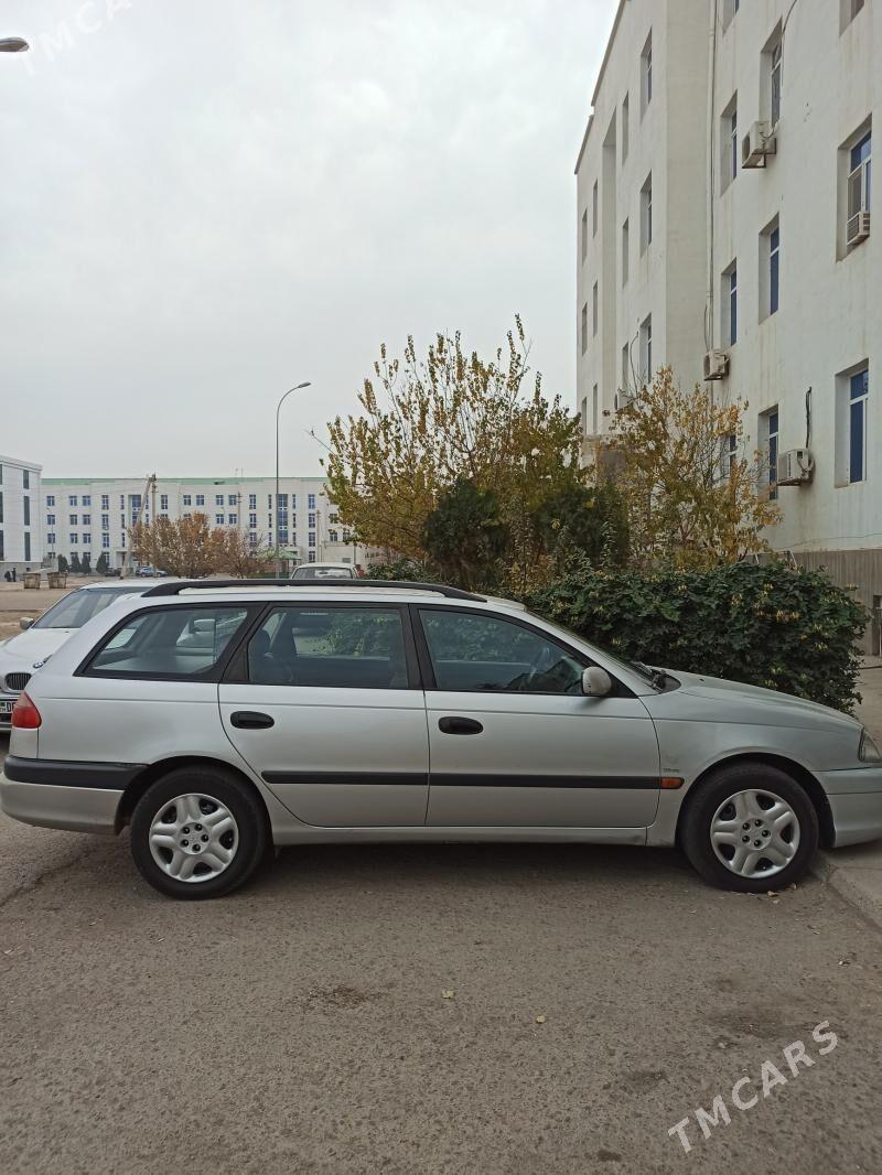 Toyota Avensis 2001 - 110 000 TMT - Дашогуз - img 3
