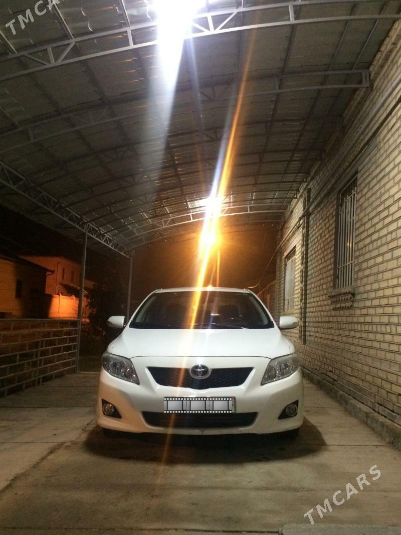 Toyota Corolla 2010 - 182 000 TMT - Дашогуз - img 4