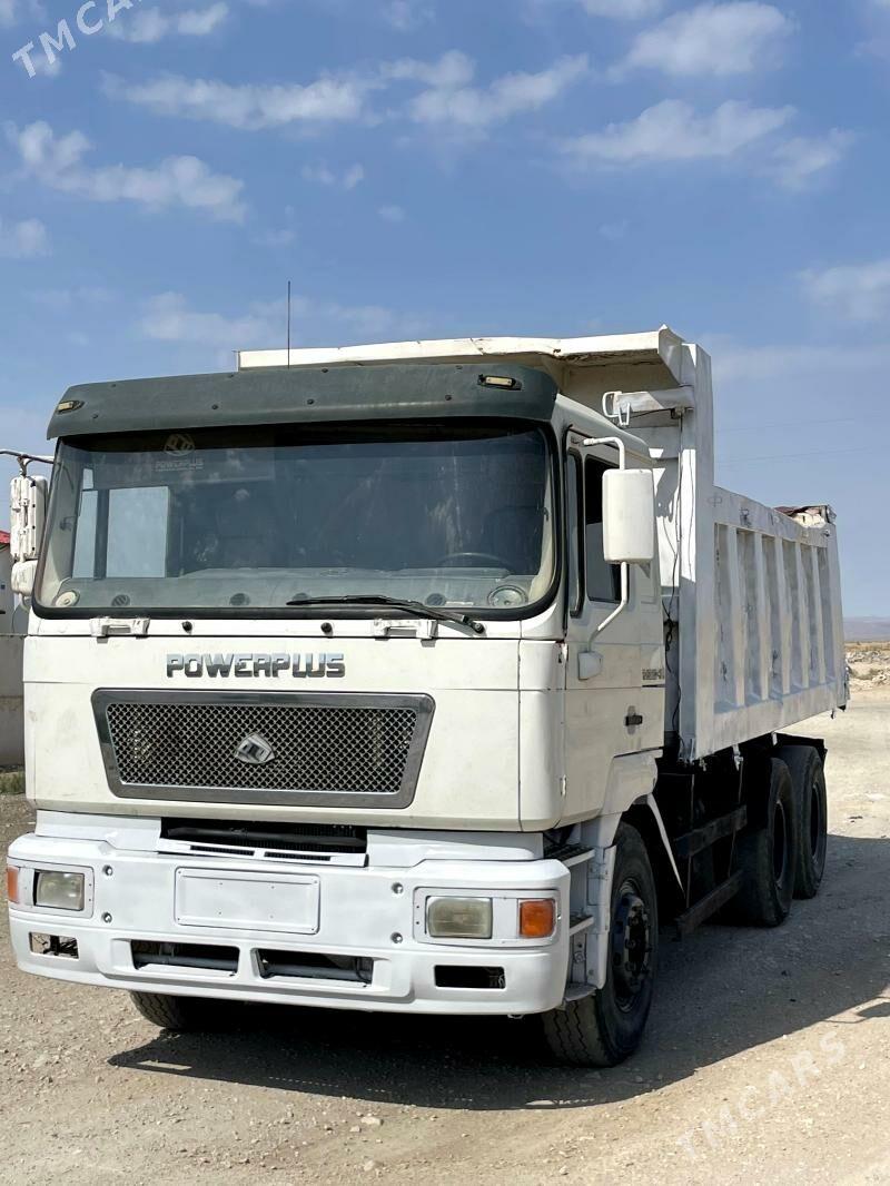 Howo Sinotruk 2013 - 380 000 TMT - Балканабат - img 2