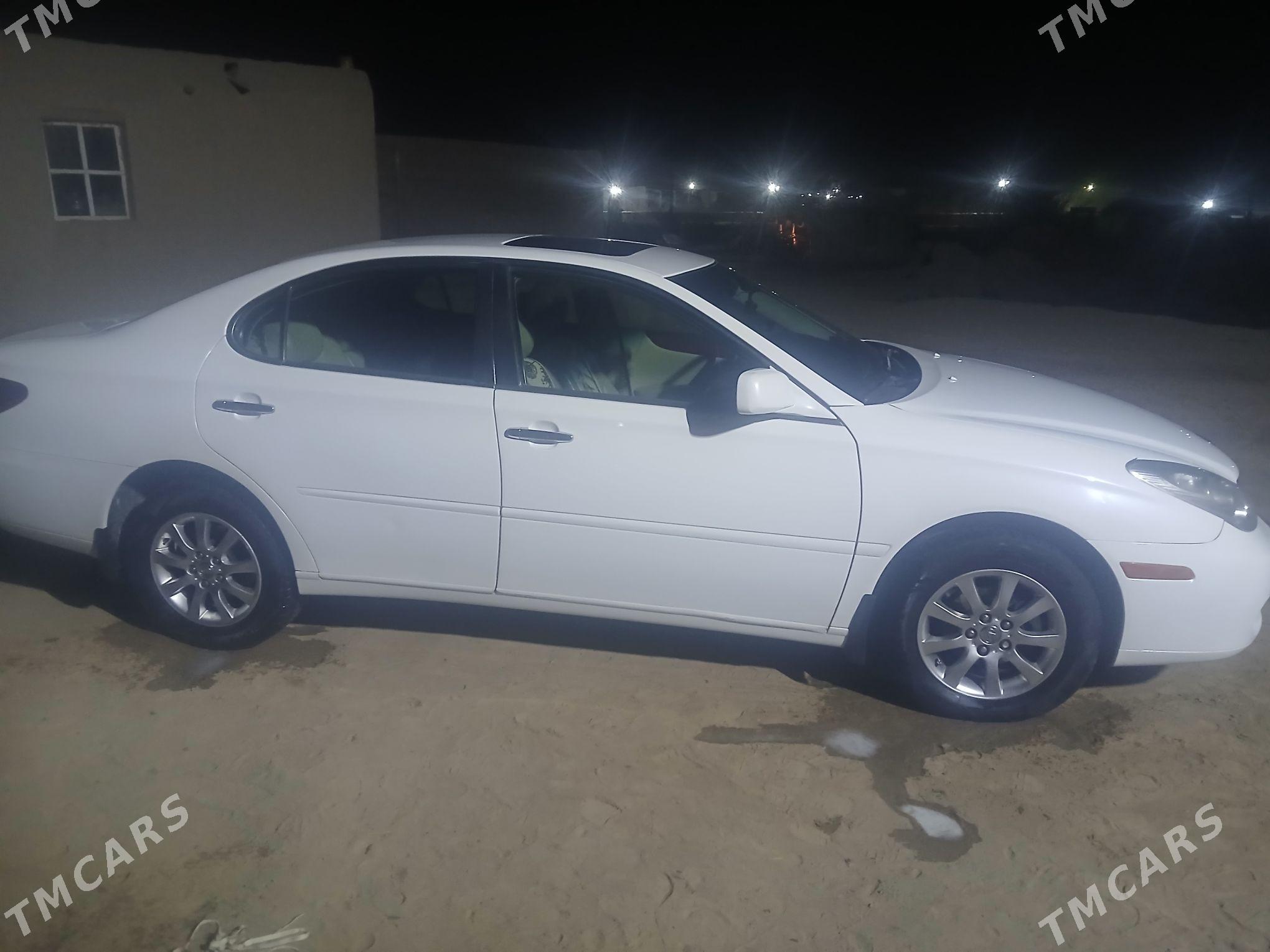 Lexus ES 300 2003 - 245 000 TMT - етр. Туркменбаши - img 8