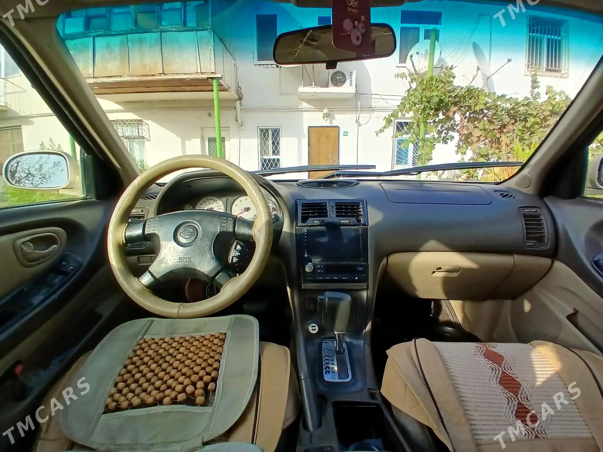 Nissan Maxima 2000 - 70 000 TMT - Туркменабат - img 7