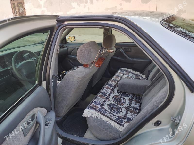 Toyota Camry 2001 - 165 000 TMT - Кёнеургенч - img 6