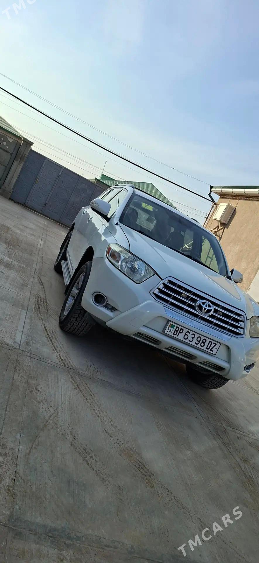 Toyota Highlander 2010 - 280 000 TMT - Дашогуз - img 2