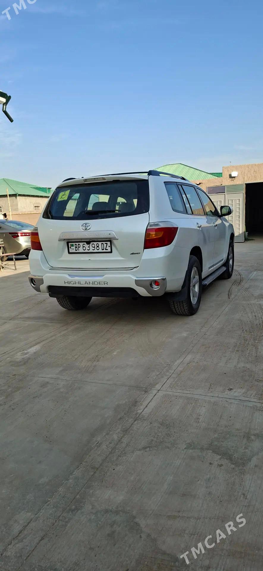 Toyota Highlander 2010 - 280 000 TMT - Дашогуз - img 4