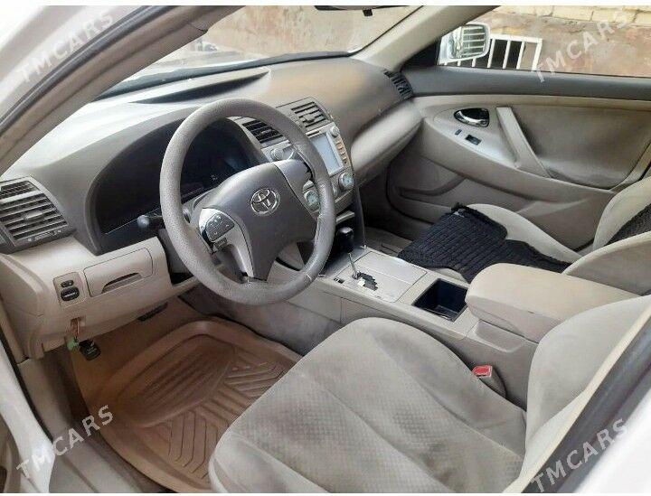 Toyota Camry 2007 - 128 000 TMT - Mary - img 4
