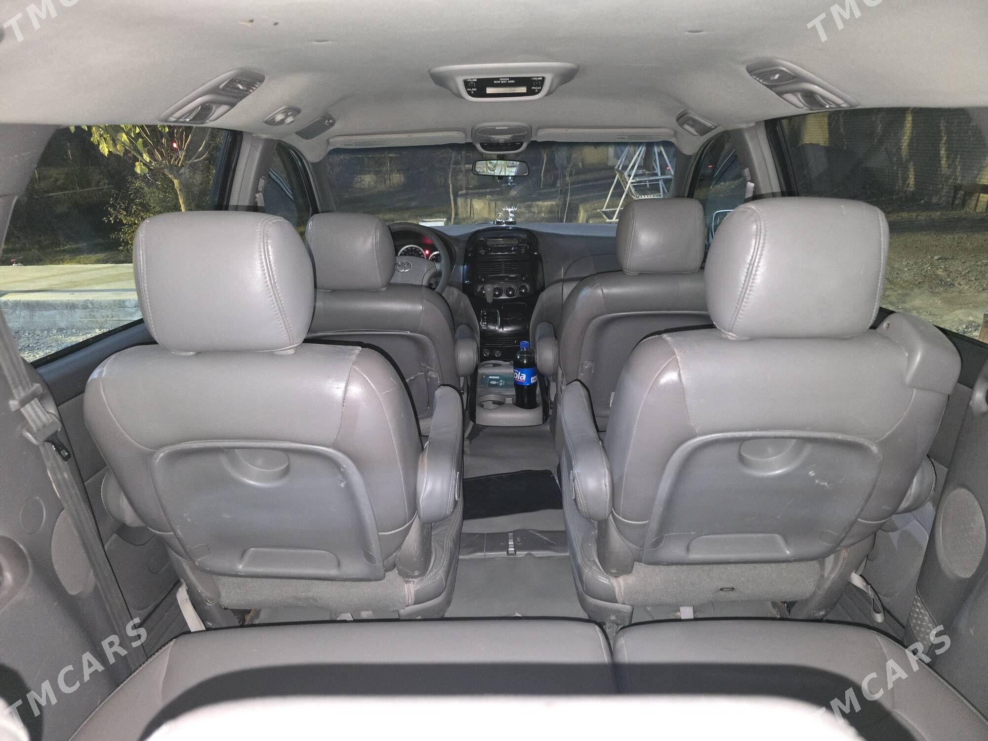 Toyota Sienna 2005 - 246 000 TMT - Mary - img 5