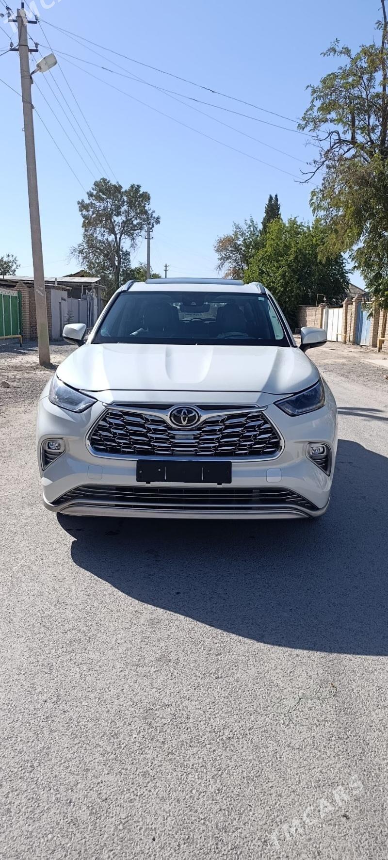 Toyota Highlander 2022 - 530 000 TMT - Кака - img 3