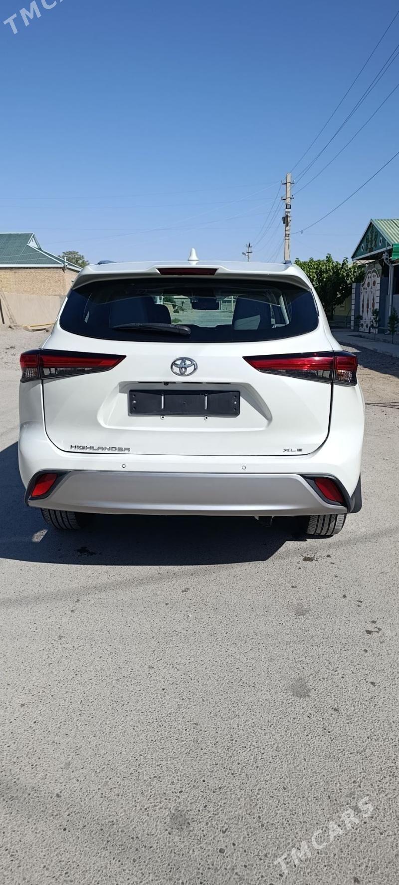 Toyota Highlander 2022 - 530 000 TMT - Кака - img 2