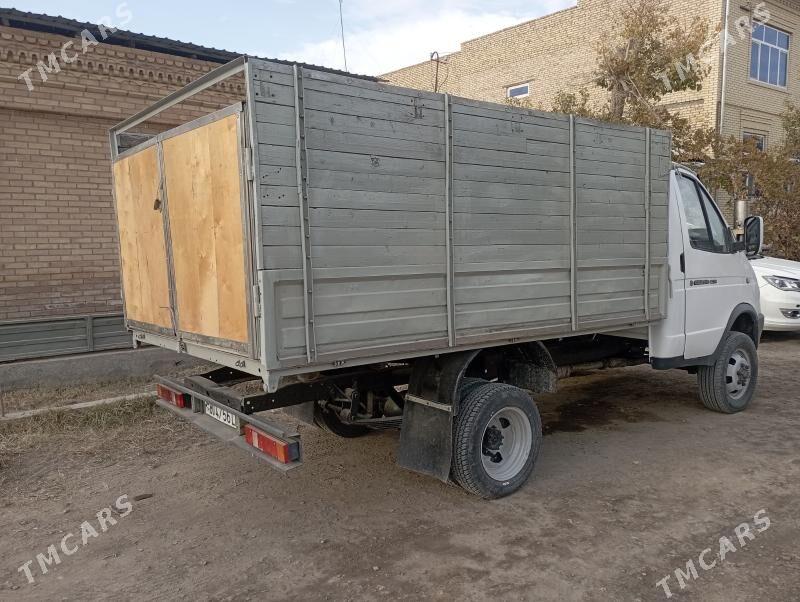 Gaz Gazel 2003 - 120 000 TMT - Туркменабат - img 3