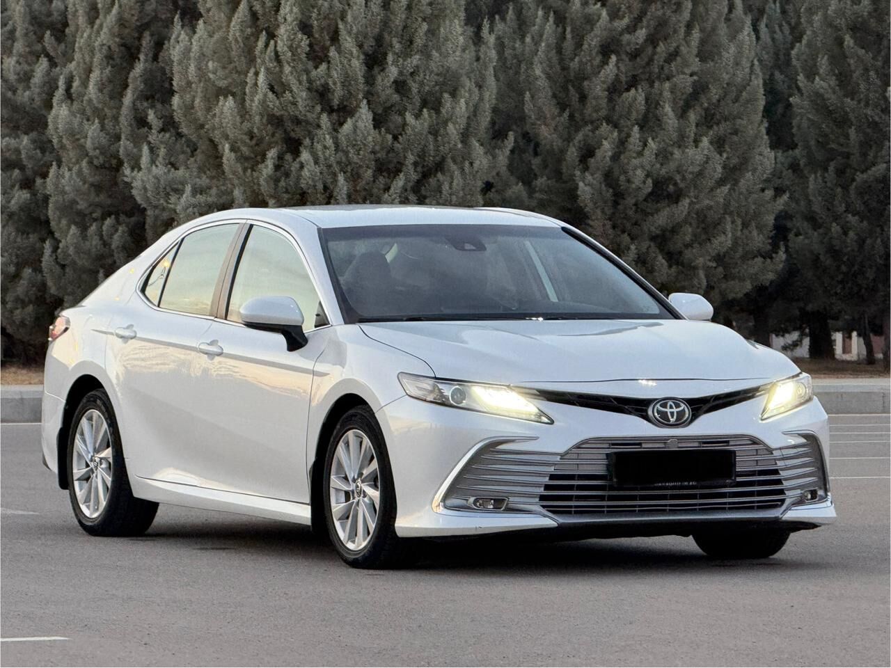 Toyota Camry 2022 - 304 000 TMT - Ашхабад - img 1