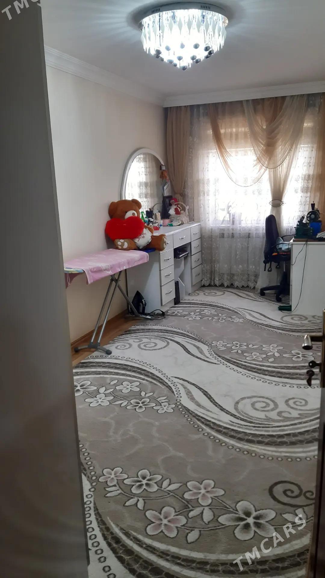 11mkr 4/2et 3kom - 11 мкр - img 2