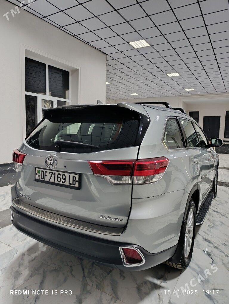Toyota Highlander 2019 - 490 000 TMT - Дянев - img 8