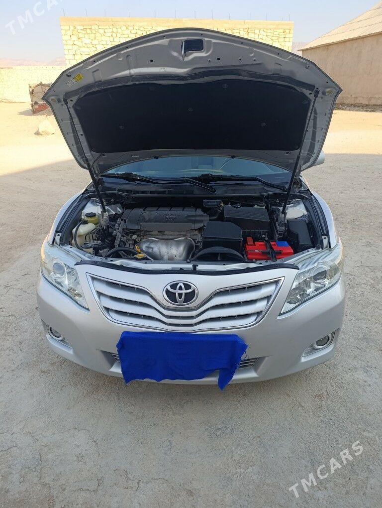 Toyota Camry 2010 - 220 000 TMT - Балканабат - img 1