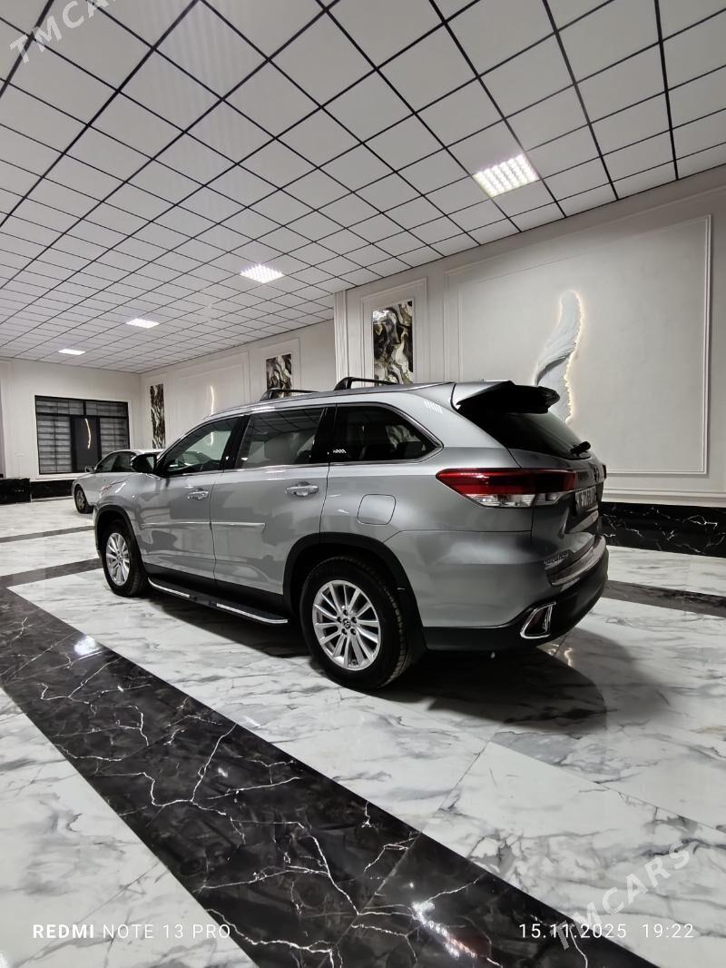 Toyota Highlander 2019 - 490 000 TMT - Дянев - img 6