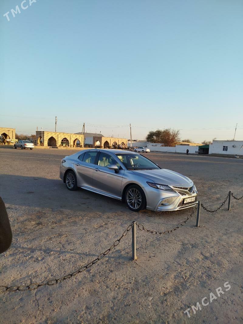 Toyota Camry 2022 - 315 000 TMT - Дашогуз - img 6