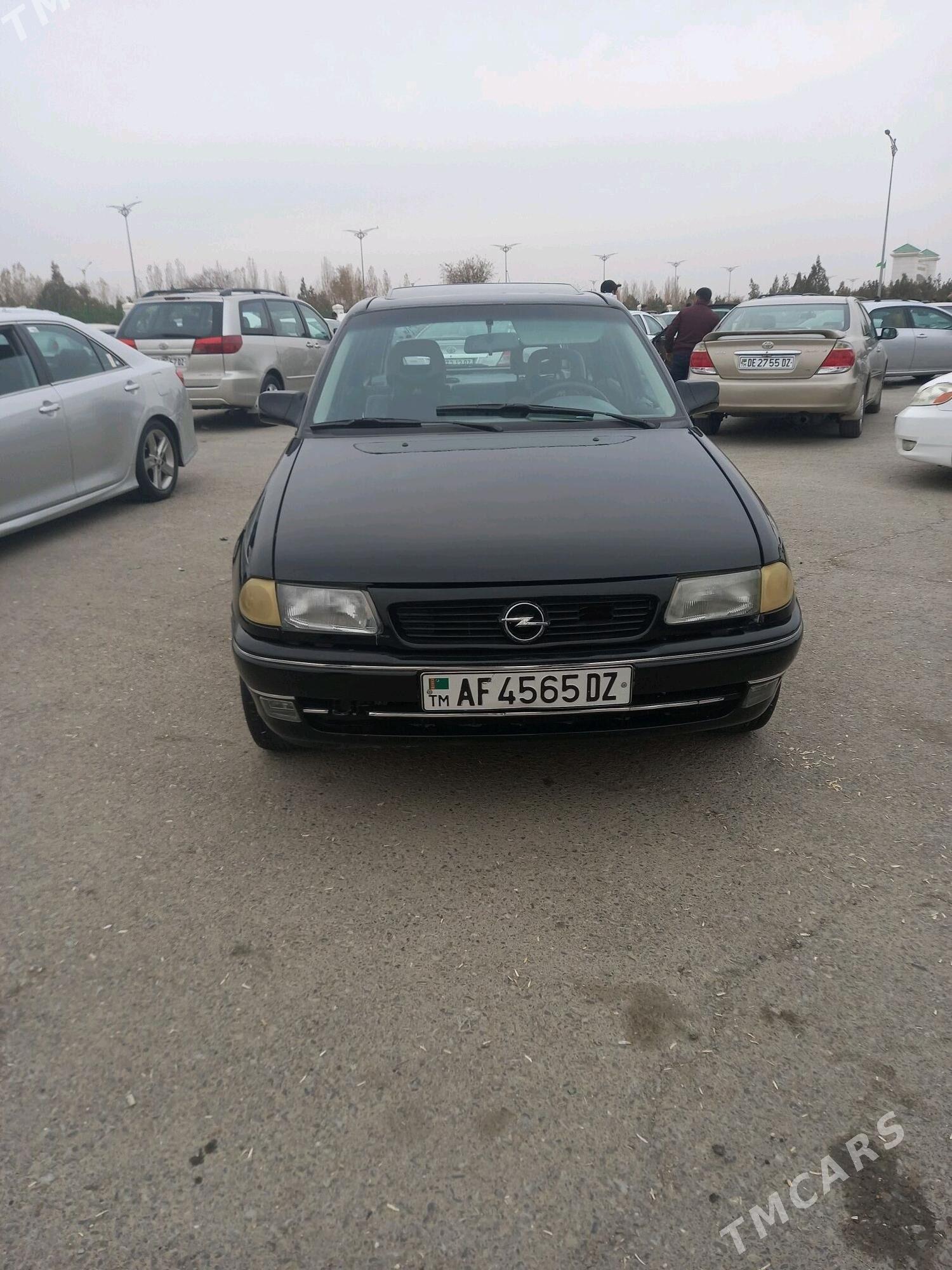 Opel Astra 1992 - 35 000 TMT - Шабатский этрап - img 1