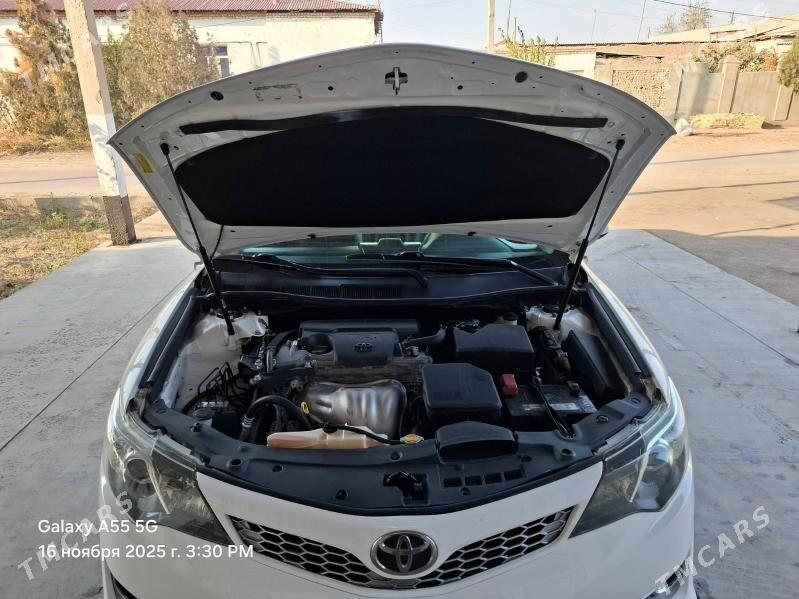 Toyota Camry 2014 - 260 000 TMT - Daşoguz - img 7