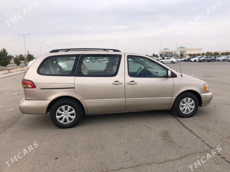 Toyota Sienna 2002 - 170 000 TMT - Дянев - img 1