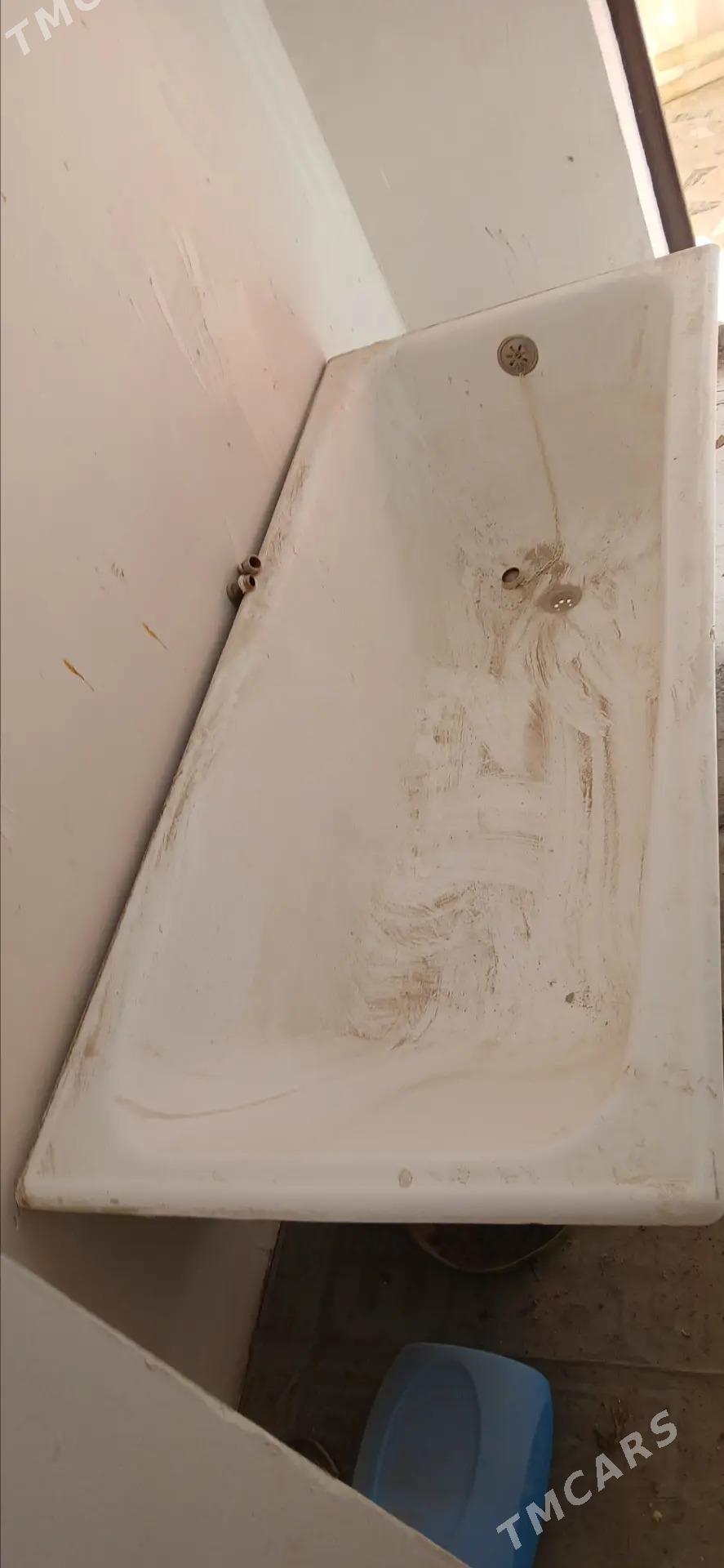 Wanna - Туркменбаши - img 1