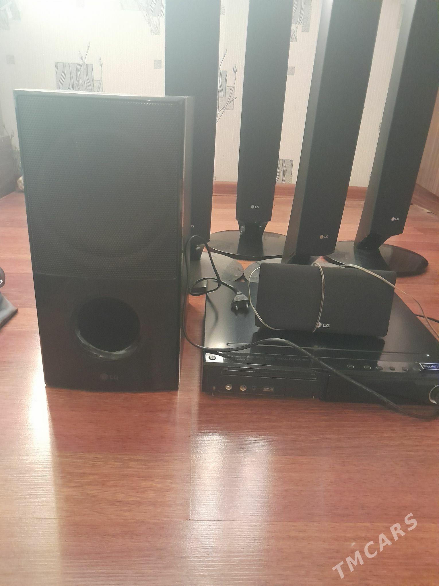 домашний кинотеатр - Büzmeýin - img 1