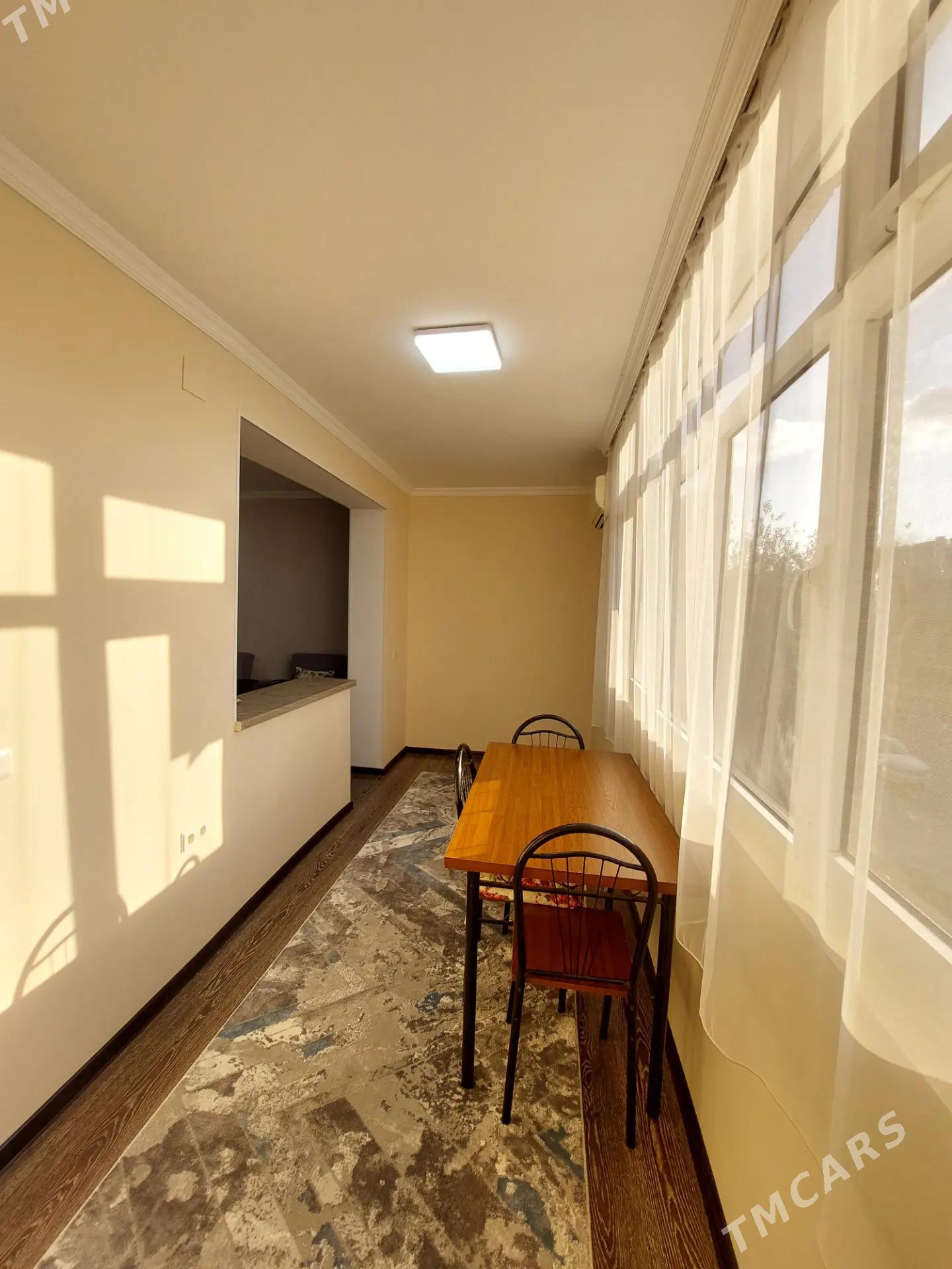 10 мик район,  2 комнат 4/3 - Aşgabat - img 2