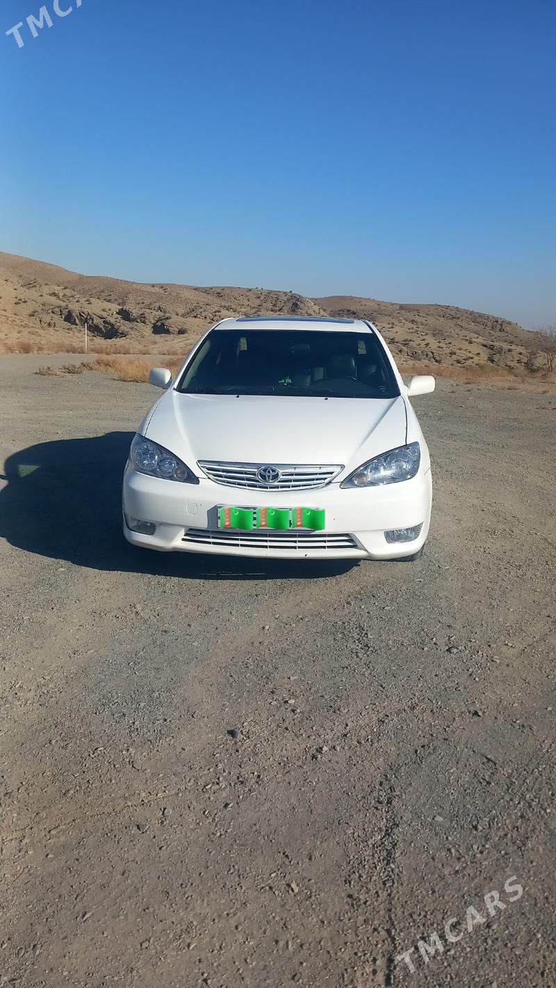 Toyota Camry 2005 - 240 000 TMT - Bäherden - img 6