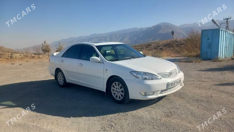 Toyota Camry 2005 - 240 000 TMT - Bäherden - img 4