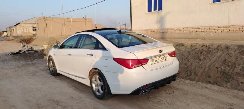 Hyundai Sonata 2012 - 145 000 TMT - Şabat etr. - img 5