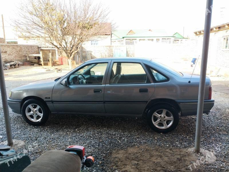 Opel Vectra 1991 - 40 000 TMT - Bereket - img 4