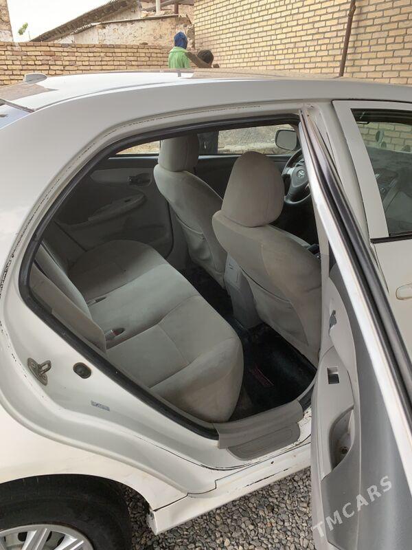 Toyota Corolla 2010 - 120 000 TMT - Достлук - img 6