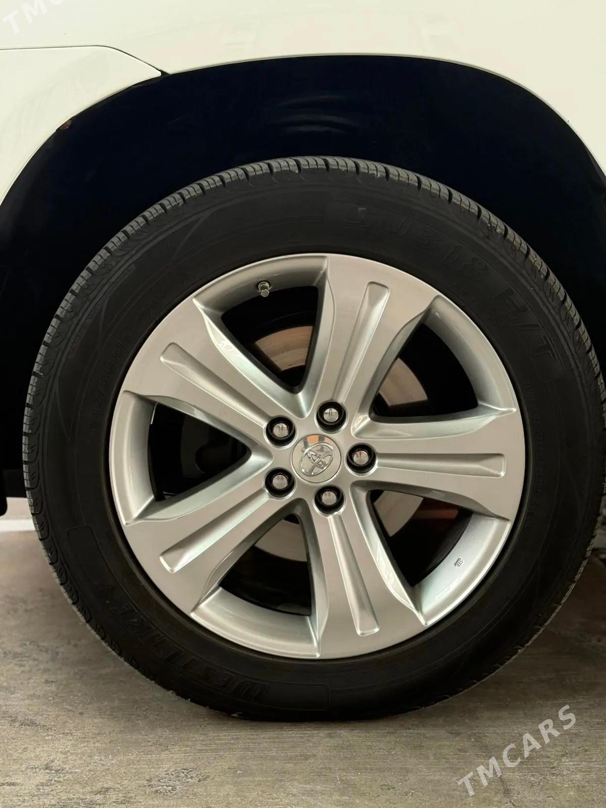 Toyota Highlander 2011 - 340 000 TMT - Aşgabat - img 3