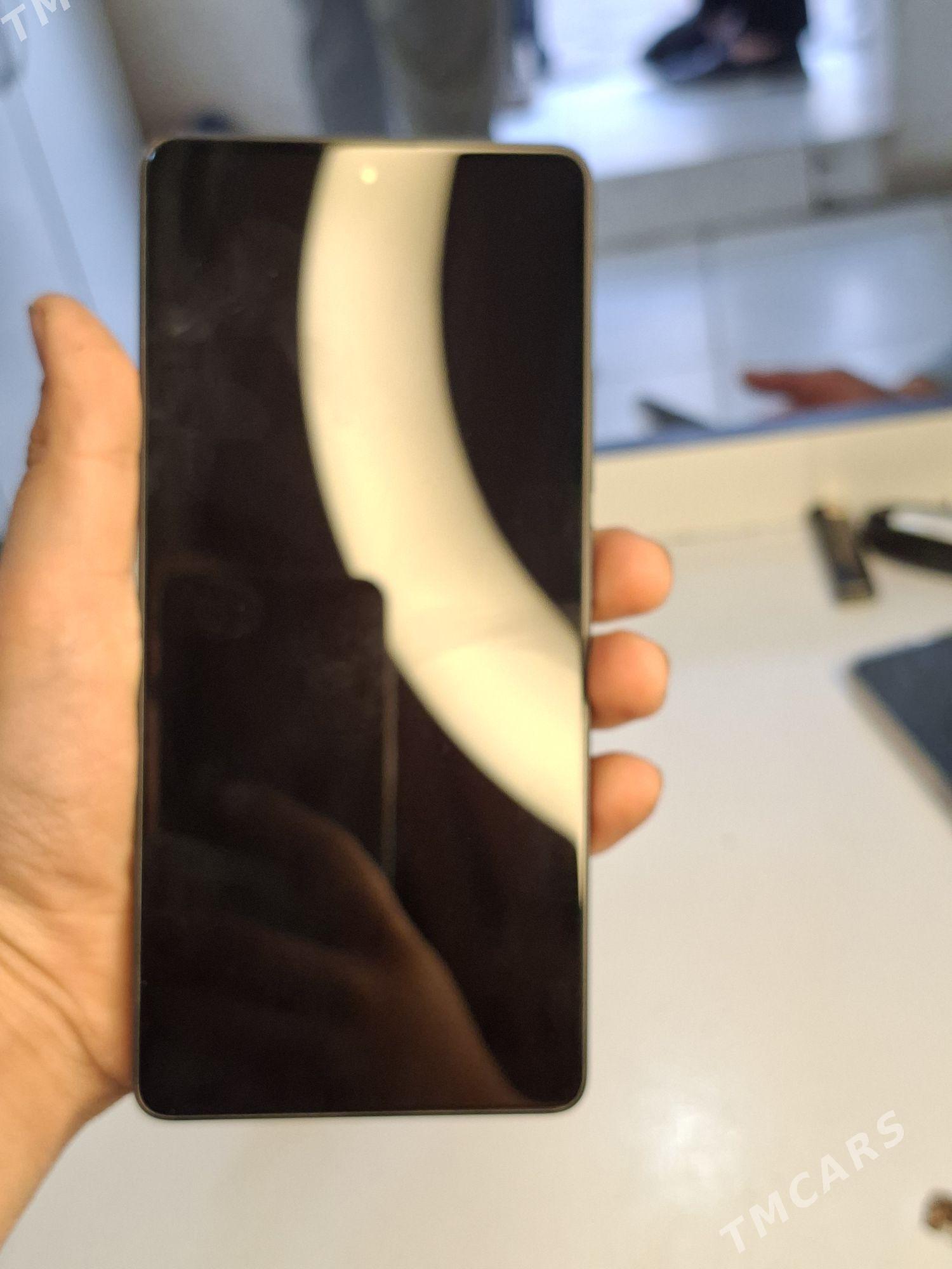 REDMI NOT 13 PRO 8+8.256 - Mary - img 3