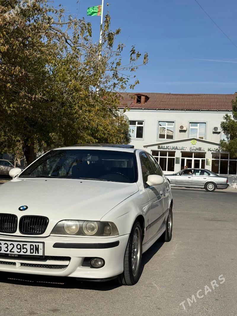 BMW E39 2001 - 125 000 TMT - Балканабат - img 5