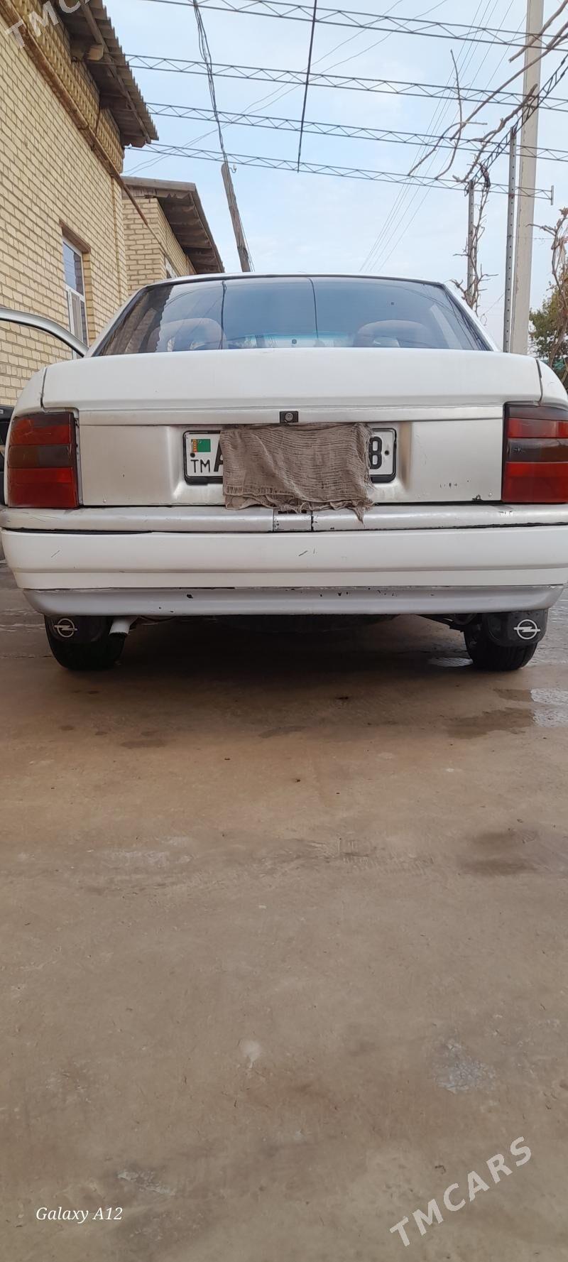 Opel Vectra 2000 - 23 000 TMT - Дянев - img 5