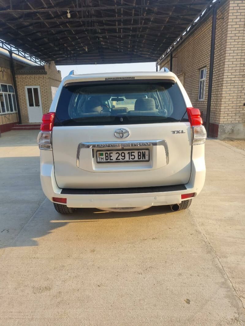 Toyota Land Cruiser Prado 2010 - 490 000 TMT - Gumdag - img 8