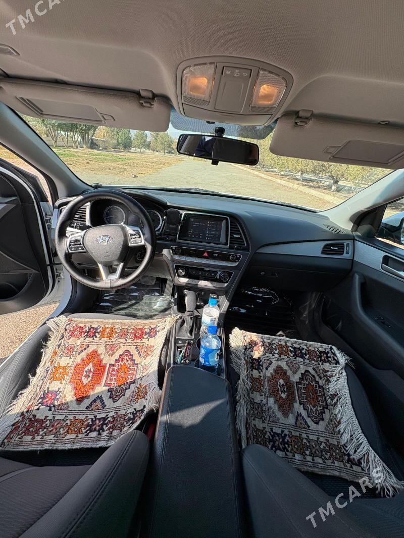 Hyundai Sonata 2019 - 218 000 TMT - Бекреве - img 4